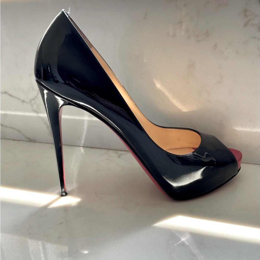 Christian Louboutin Very Prive Black Patent Peep Toe Heels